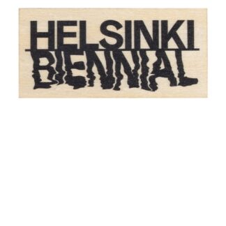 Puinen Helsinki Biennaali magneetti, musta logo (5012475)